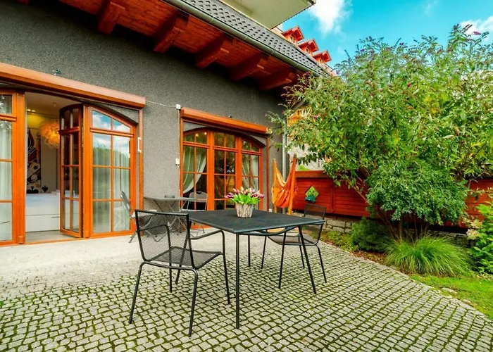 Z Zielonym Tarasem Centrum